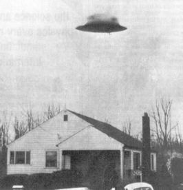 ufo-over-house